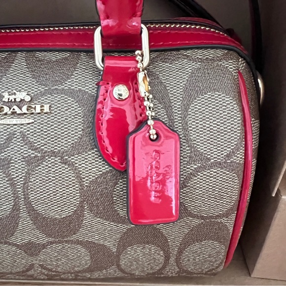 Coach Boxed Mini Rowan Crossbody With Hearts Key Ring In Signature CN751 - Picture 4 of 10